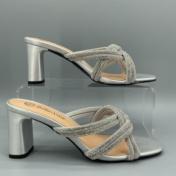 NEW Bella Vita Women’s Carmen Heeled Slip on Sandals Silver Size 8WW - Picture 1 of 10
